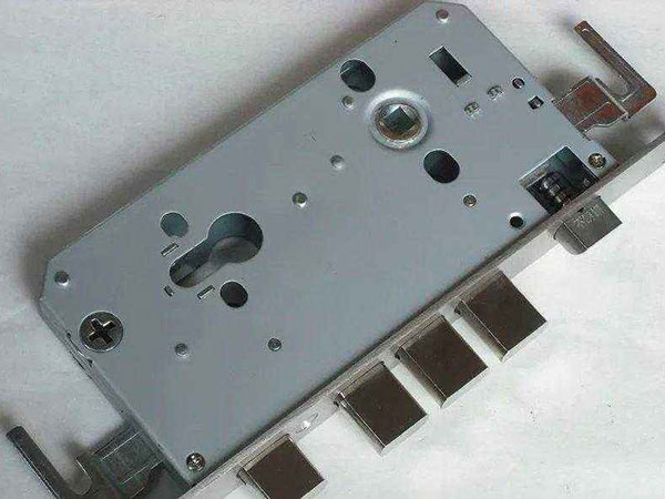 海西24小时上门开锁公司